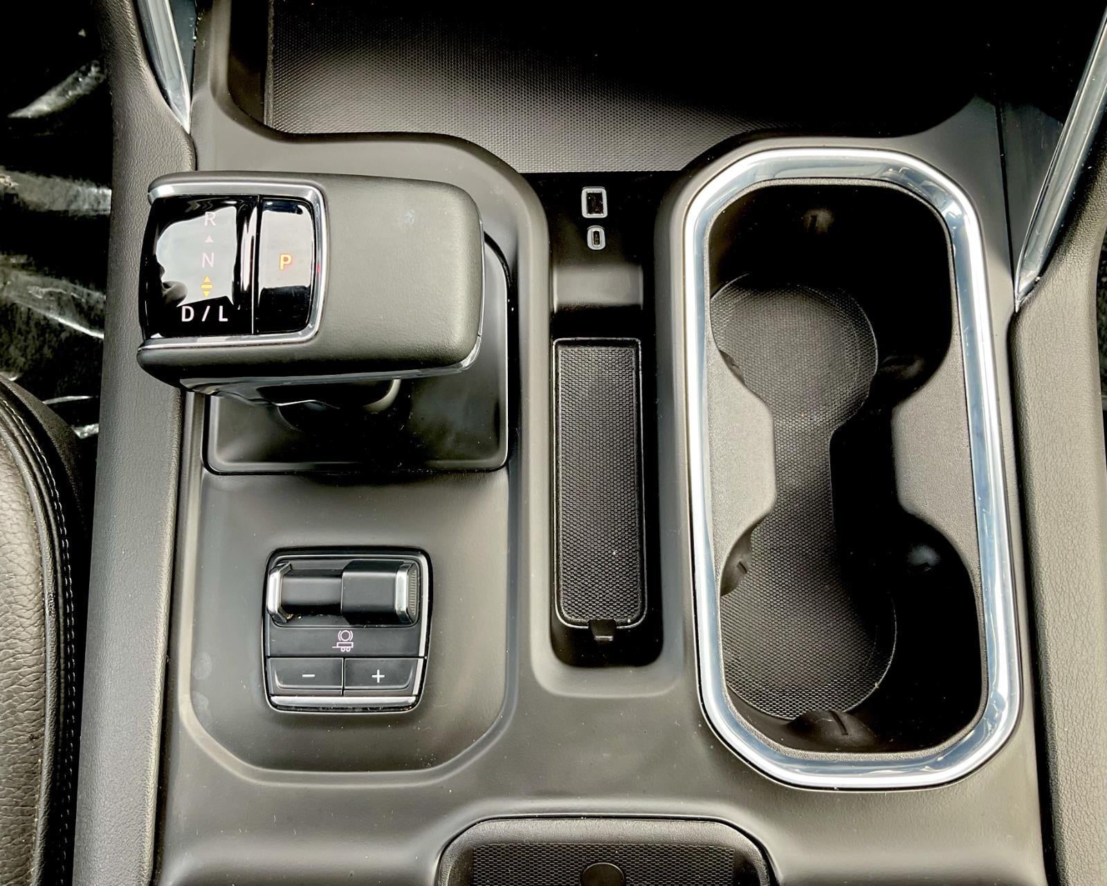 2025 GMC Sierra 1500 4WD Crew Cab Short Box Denali