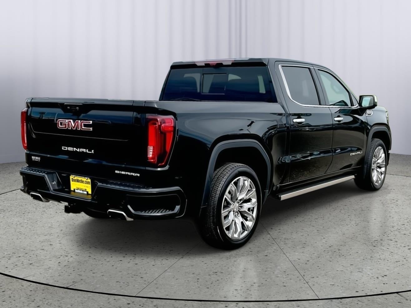 2025 GMC Sierra 1500 4WD Crew Cab Short Box Denali