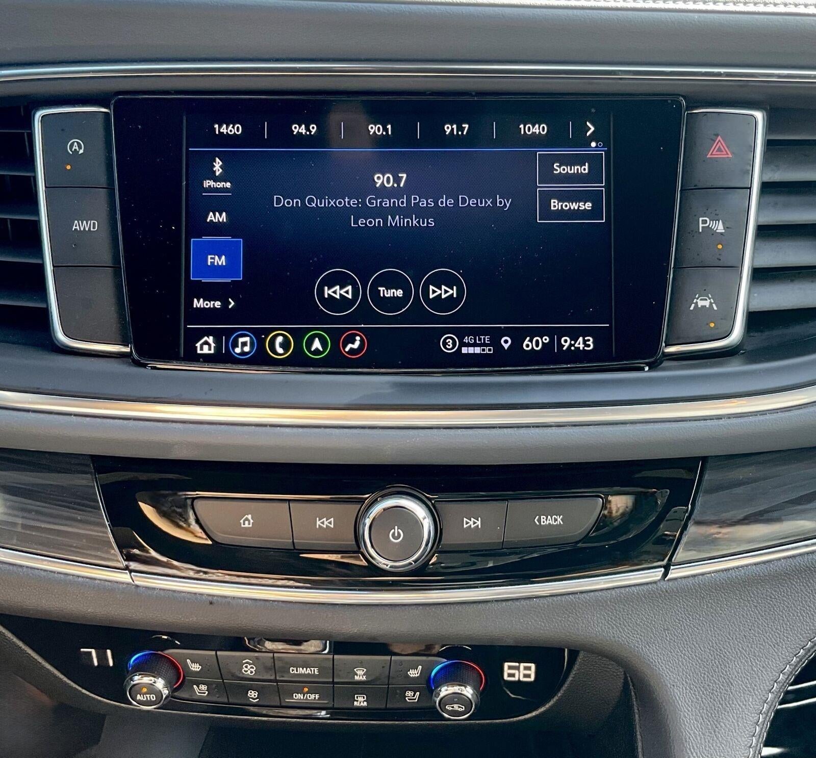 2023 Buick Enclave Premium AWD