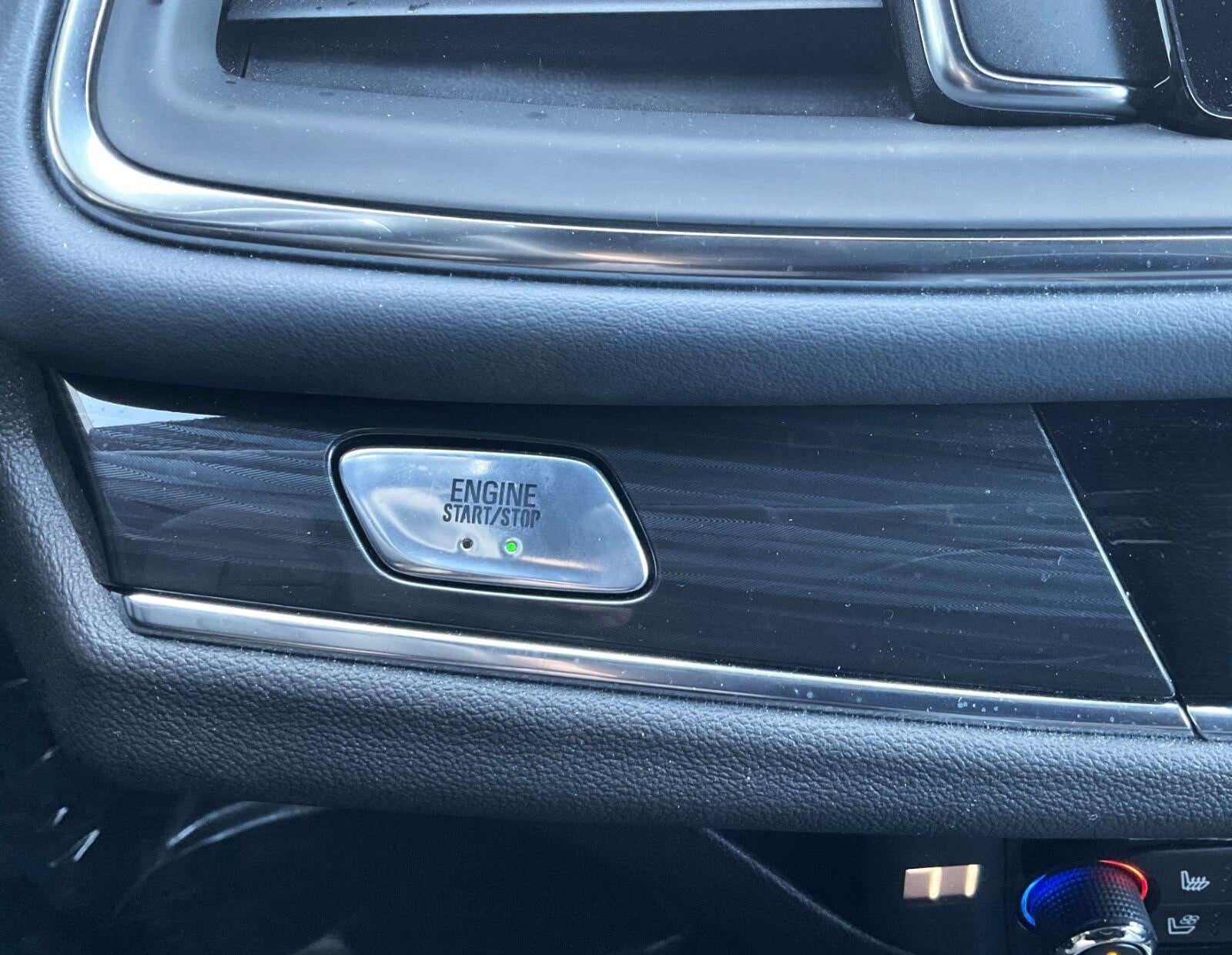2023 Buick Enclave Premium AWD