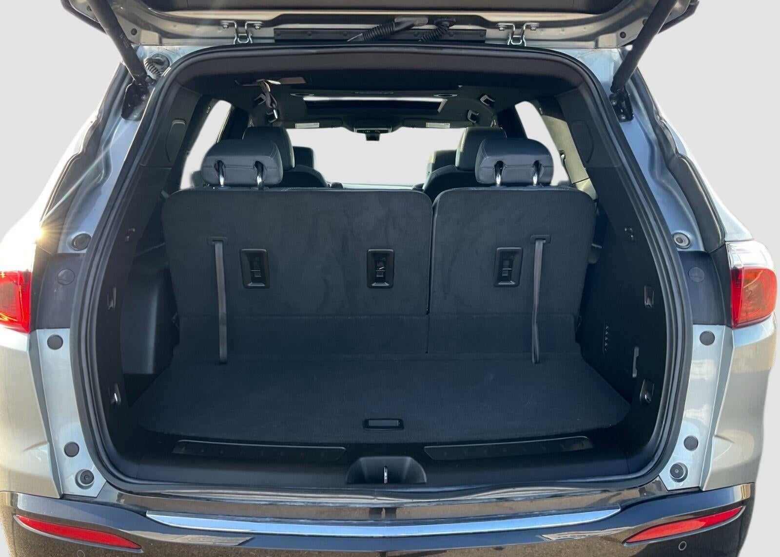 2023 Buick Enclave Premium AWD